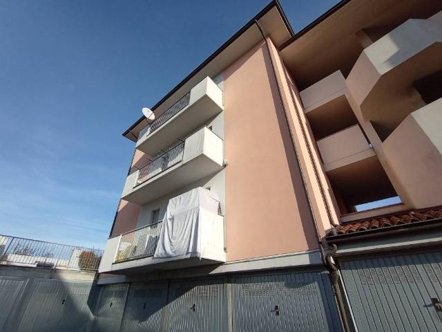 Appartamento in vendita a Giarona, Piacenza