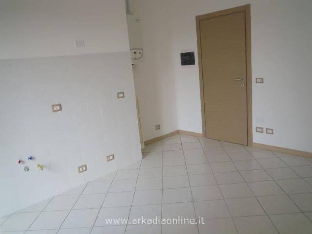 Appartamento in vendita a Infrangibile, Piacenza