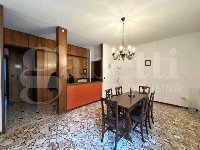 Appartamento in vendita a Infrangibile, Piacenza