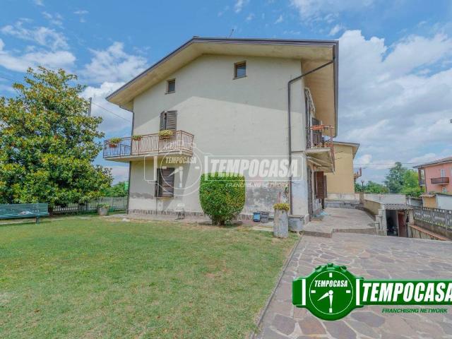 Villa Indipendente in vendita a La Verza, Piacenza