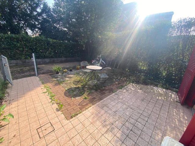Appartamento in vendita a Baia del Re, Piacenza