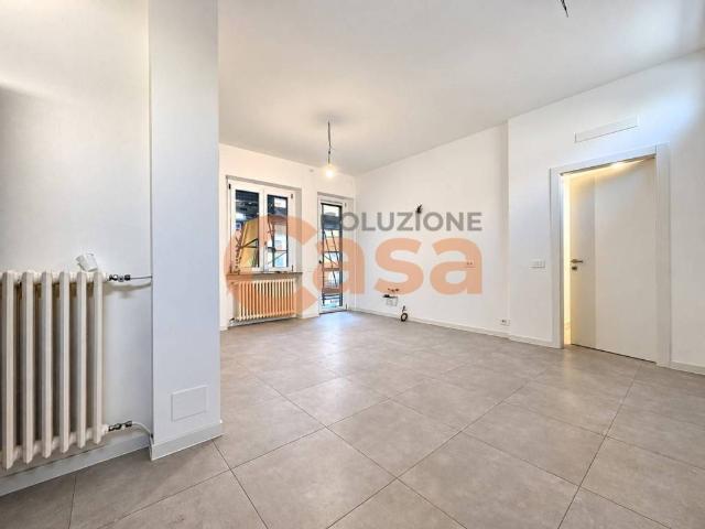 Appartamento in vendita a Baia del Re, Piacenza