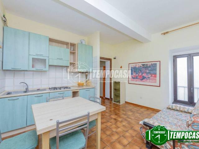 Appartamento in vendita a Infrangibile, Piacenza