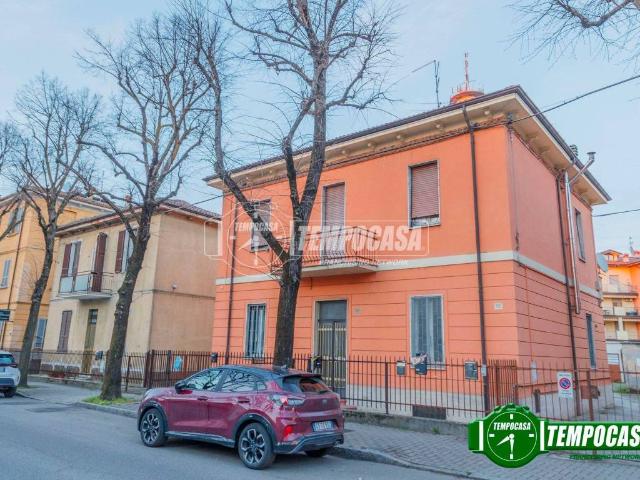 Appartamento in vendita a Piacenza, Reggio Emilia