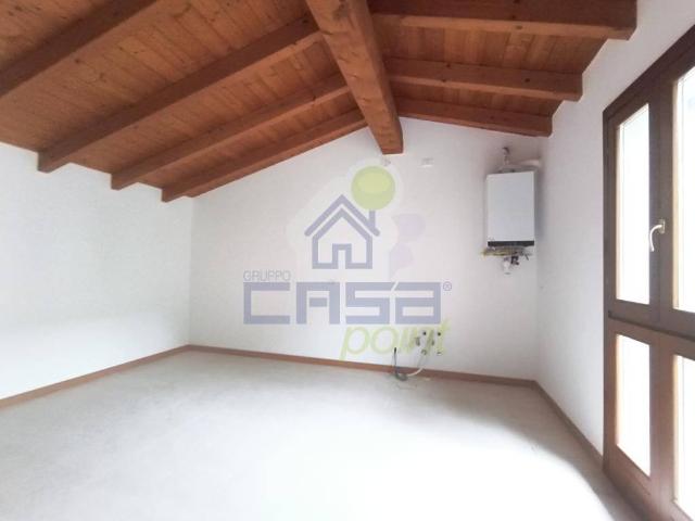Appartamento in vendita a Piadena, Piadena Drizzona