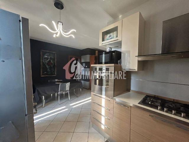 Appartamento in vendita a Piadena, Lombardia