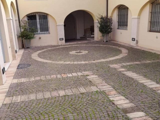Appartamento in vendita a Drizzona, Lombardia