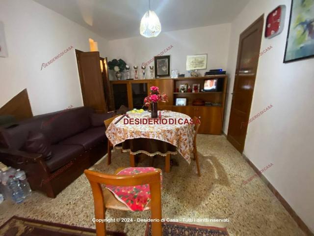 Appartamento in vendita a Piana Degli Albanesi, Sicilia