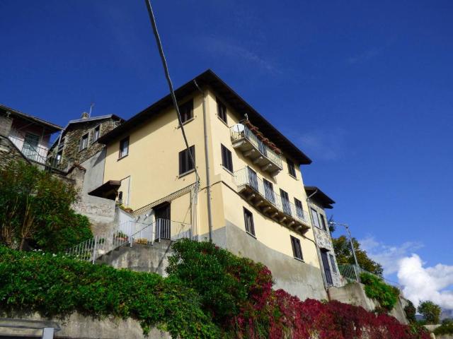 Appartamento in vendita a Pianello Del Lario, Lombardia
