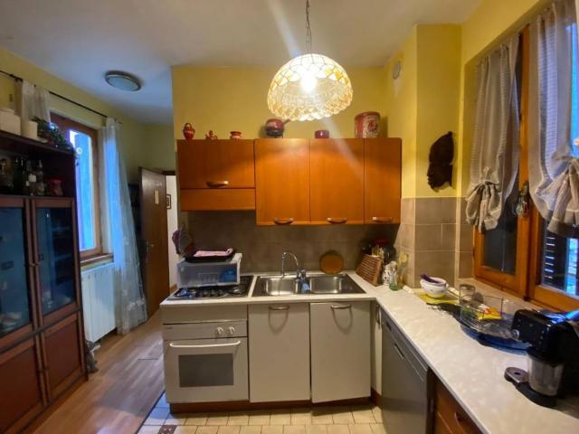 Appartamento in vendita a Nibbiano, Reggio Emilia