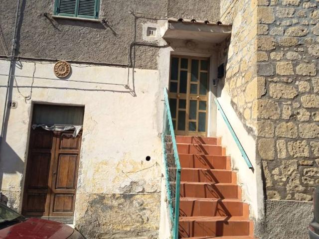 Appartamento in vendita a Piansano, Viterbo