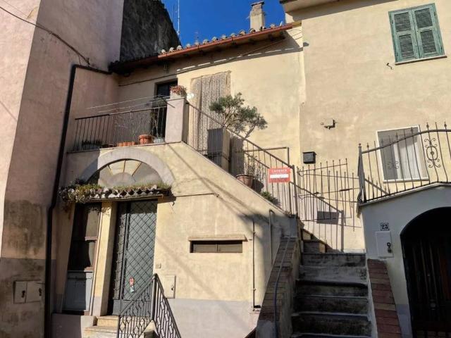 Appartamento in vendita a Piansano, Viterbo