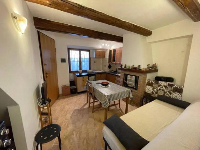 Appartamento in vendita a Piansano, Viterbo