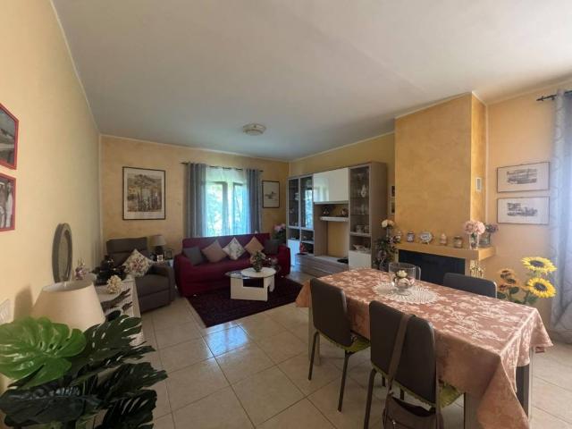 Appartamento in vendita a Marinello, Piansano
