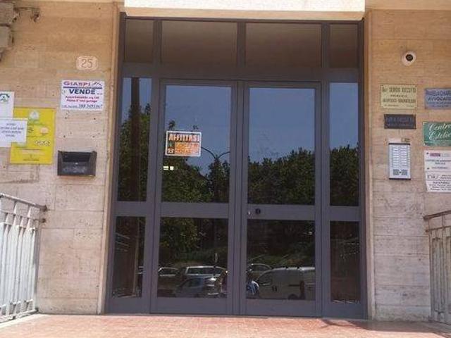Appartamento in vendita a Castellina, Piazza