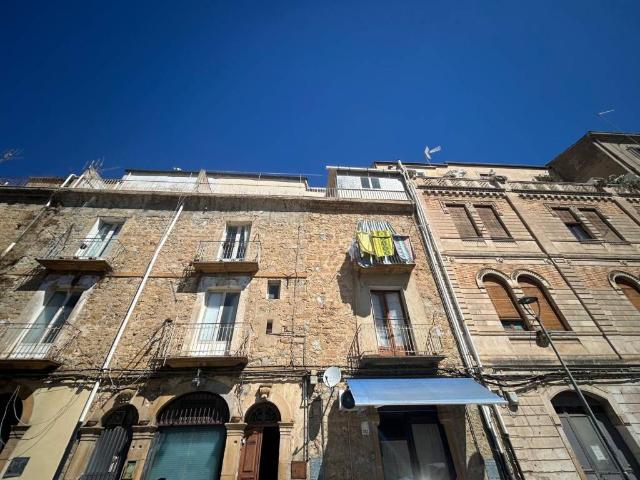 Appartamento in vendita a Casalotto, Piazza