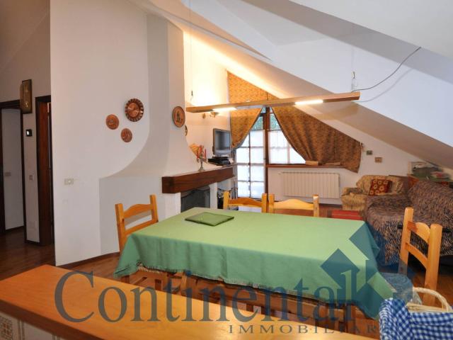 Appartamento in vendita a Comunità Montana della Valle Brembana, Piazzatorre