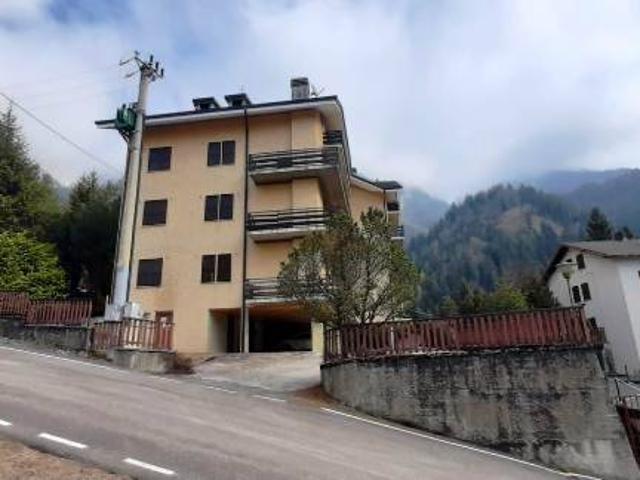 Appartamento in vendita a Comunità Montana della Valle Brembana, Piazzatorre