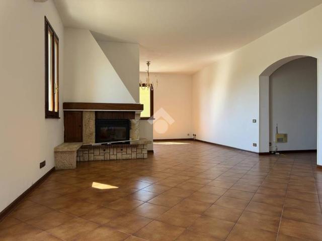 Appartamento in vendita a Piazzola Sul Brenta, Veneto