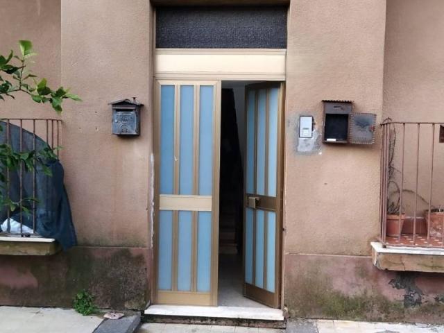 Appartamento in vendita a Piedimonte Etneo, Catania