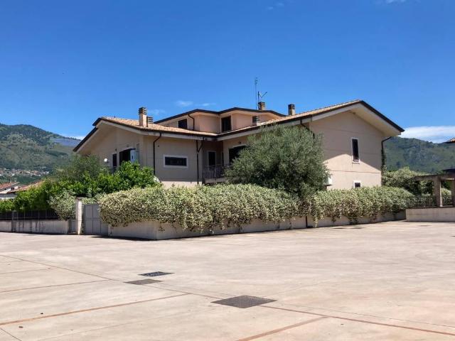 Appartamento in vendita a Piedimonte San Germano, Lazio