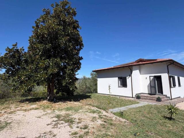 Appartamento in vendita a Collebaldo, Piegaro