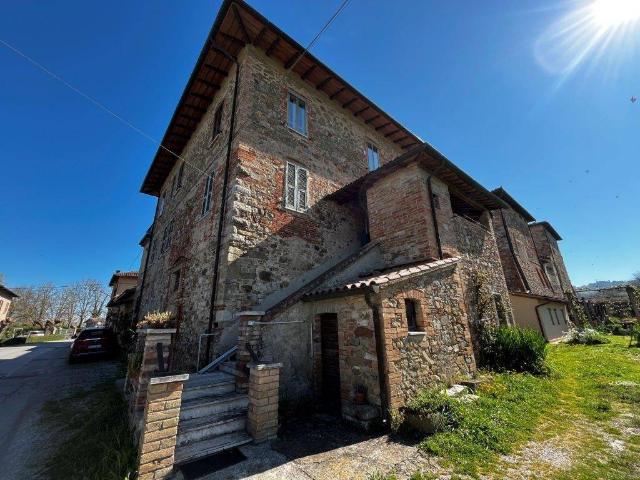 Appartamento in vendita a Piegaro, Umbria