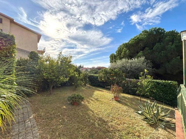 Appartamento in vendita a Pietra Ligure, Liguria