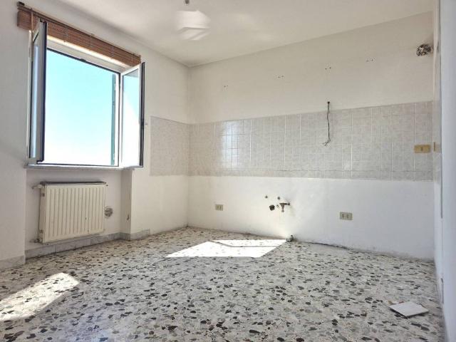 Appartamento in vendita a Ranzi, Pietra Ligure