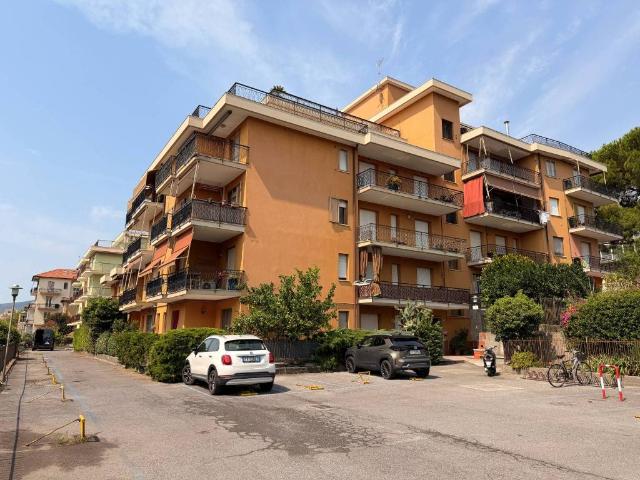 Appartamento in vendita a Pietra Ligure, Liguria