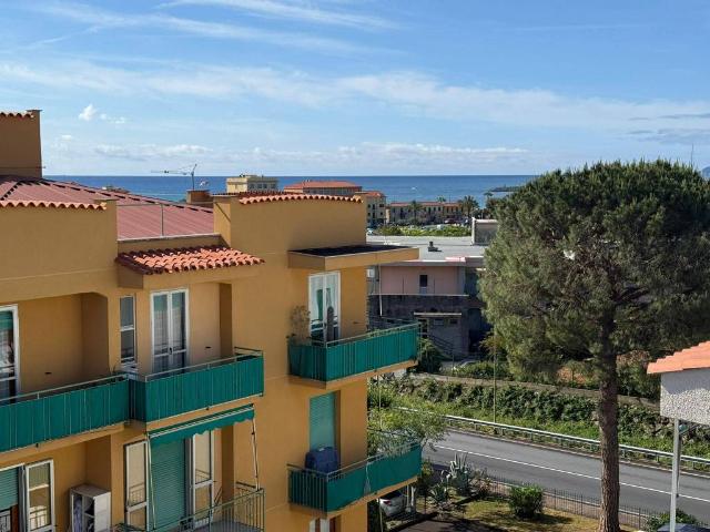 Appartamento in vendita a Pietra Ligure, Liguria