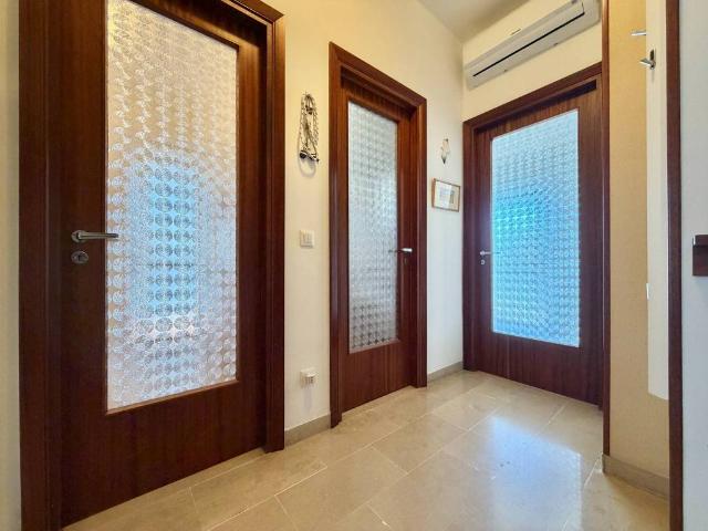 Appartamento in vendita a Pietra Ligure, Liguria