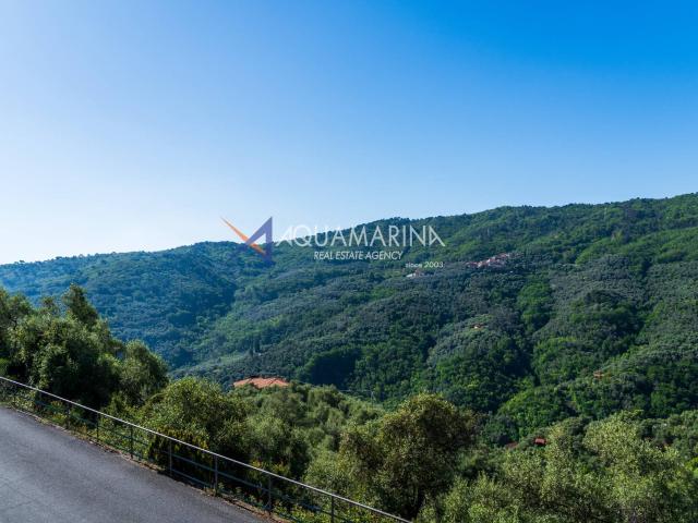 Appartamento in vendita a Pietrabruna, Liguria