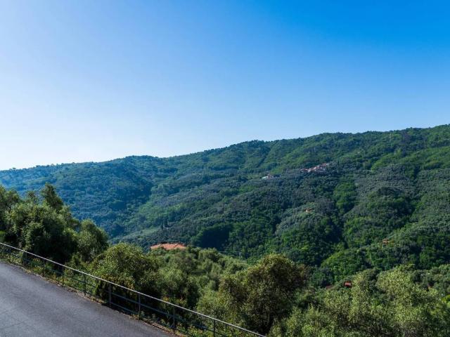 Appartamento in vendita a Pietrabruna, Liguria