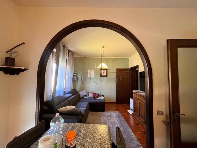 Appartamento in vendita a Pietralunga, Umbria