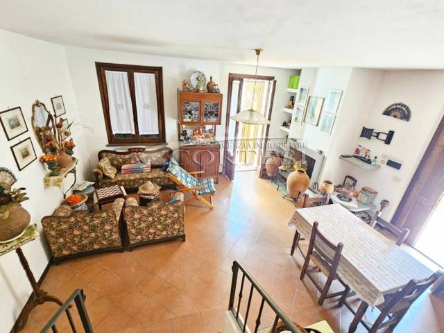 Appartamento in vendita a Pietralunga, Umbria