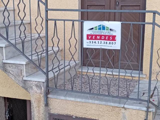 Appartamento in vendita a Pietrapertosa, Basilicata
