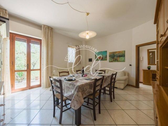Appartamento in vendita a Tonfano, Toscana