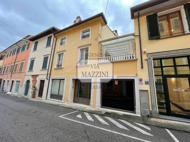 Appartamento in vendita a Tonfano, Toscana