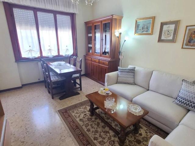 Appartamento in vendita a Tonfano, Toscana