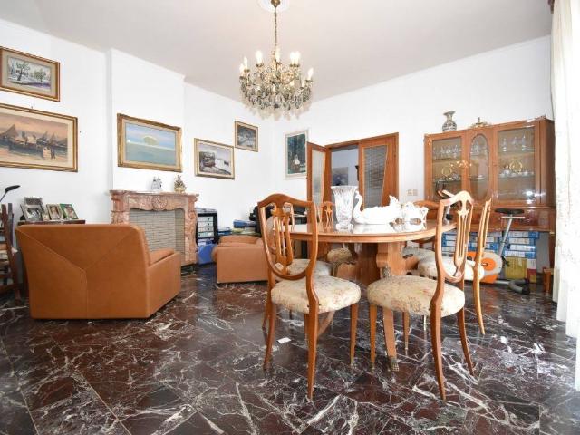 Appartamento in vendita a Tonfano, Toscana