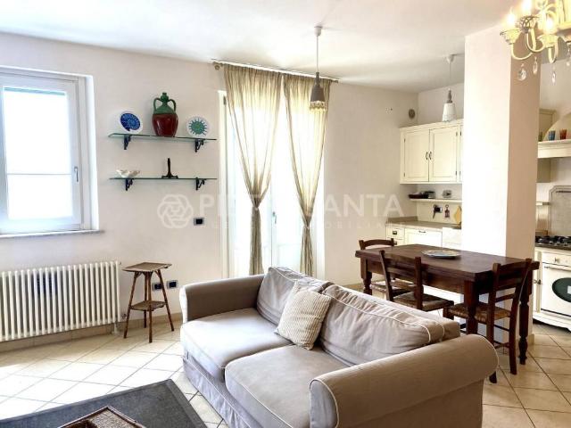 Appartamento in vendita a Tonfano, Toscana