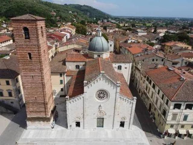 Appartamento in vendita a Tonfano, Toscana