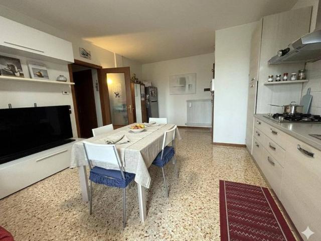 Appartamento in vendita a Crespano Del Grappa, Veneto