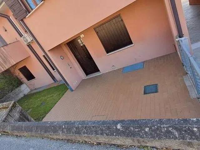 Appartamento in vendita a Pieve Di Soligo, Veneto
