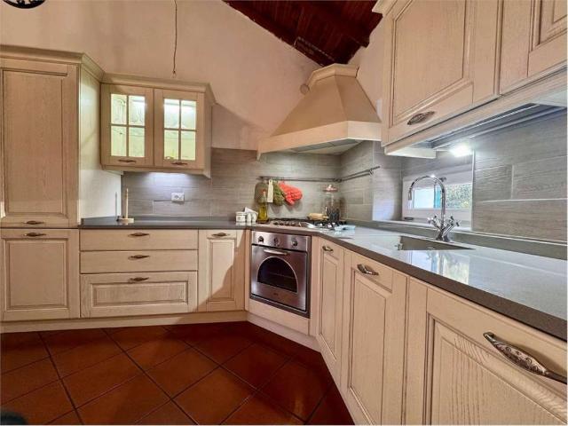 Appartamento in vendita a Pieve Di Teco, Liguria