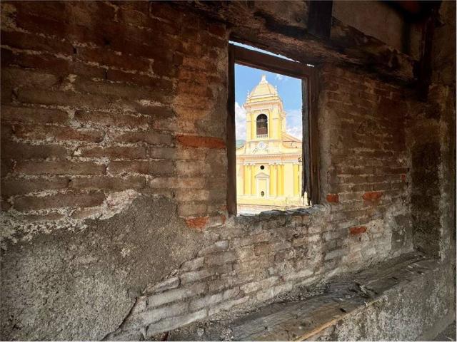 Appartamento in vendita a Pieve Di Teco, Liguria