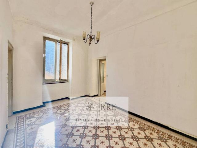 Appartamento in vendita a Pieve Di Teco, Liguria