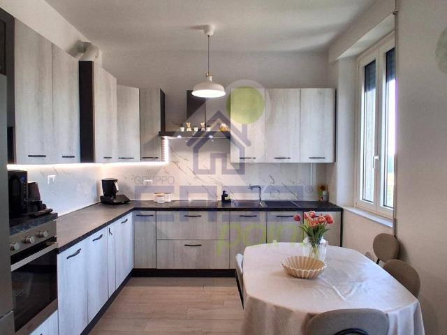 Appartamento in vendita a Pieve D'olmi, Lombardia