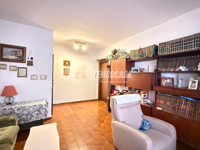 Appartamento in vendita a Pieve Emanuele, Lombardia